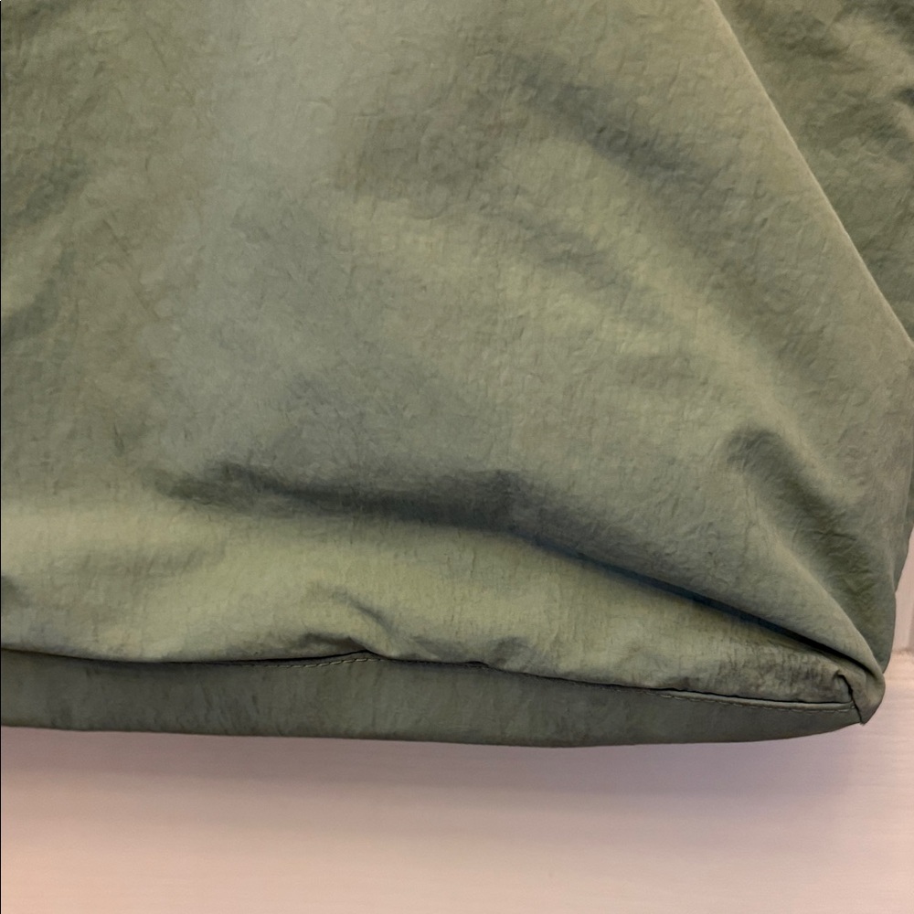 lululemon athletica Olive Green Shoulder Tote - Picture 2 of 8